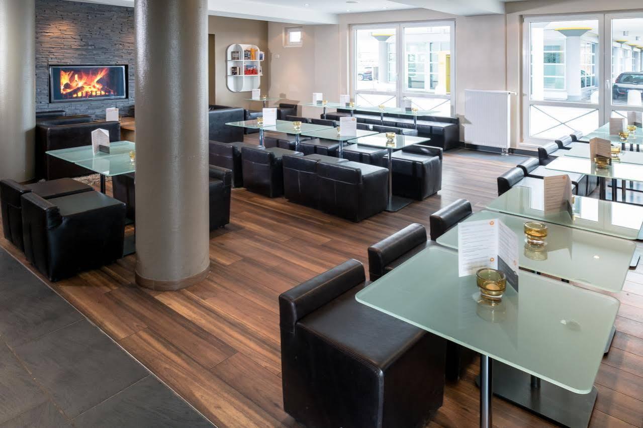 B&B Hotel Muenchen-プッツブルン エクステリア 写真