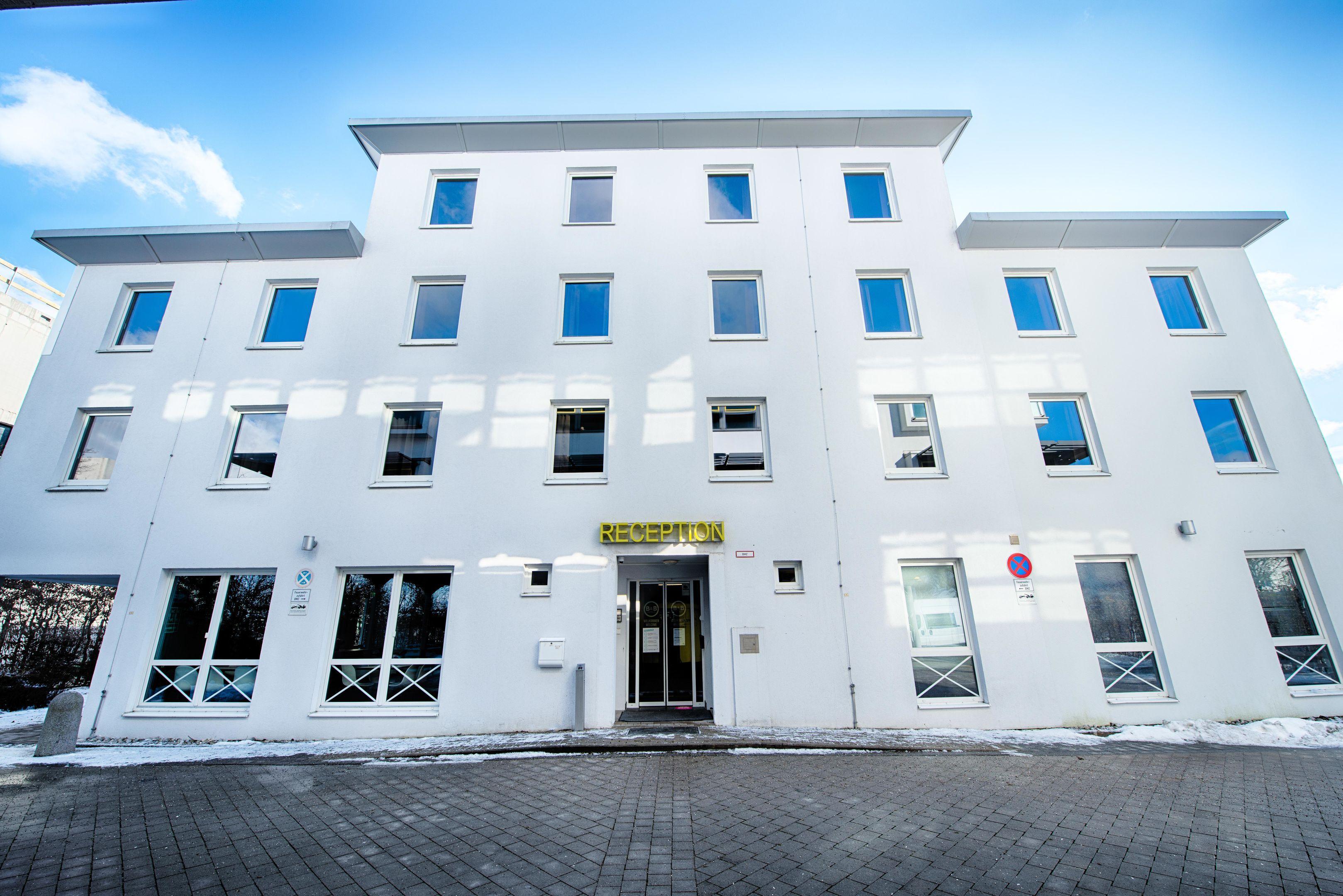 B&B Hotel Muenchen-プッツブルン エクステリア 写真
