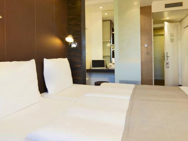 B&B Hotel Muenchen-プッツブルン エクステリア 写真