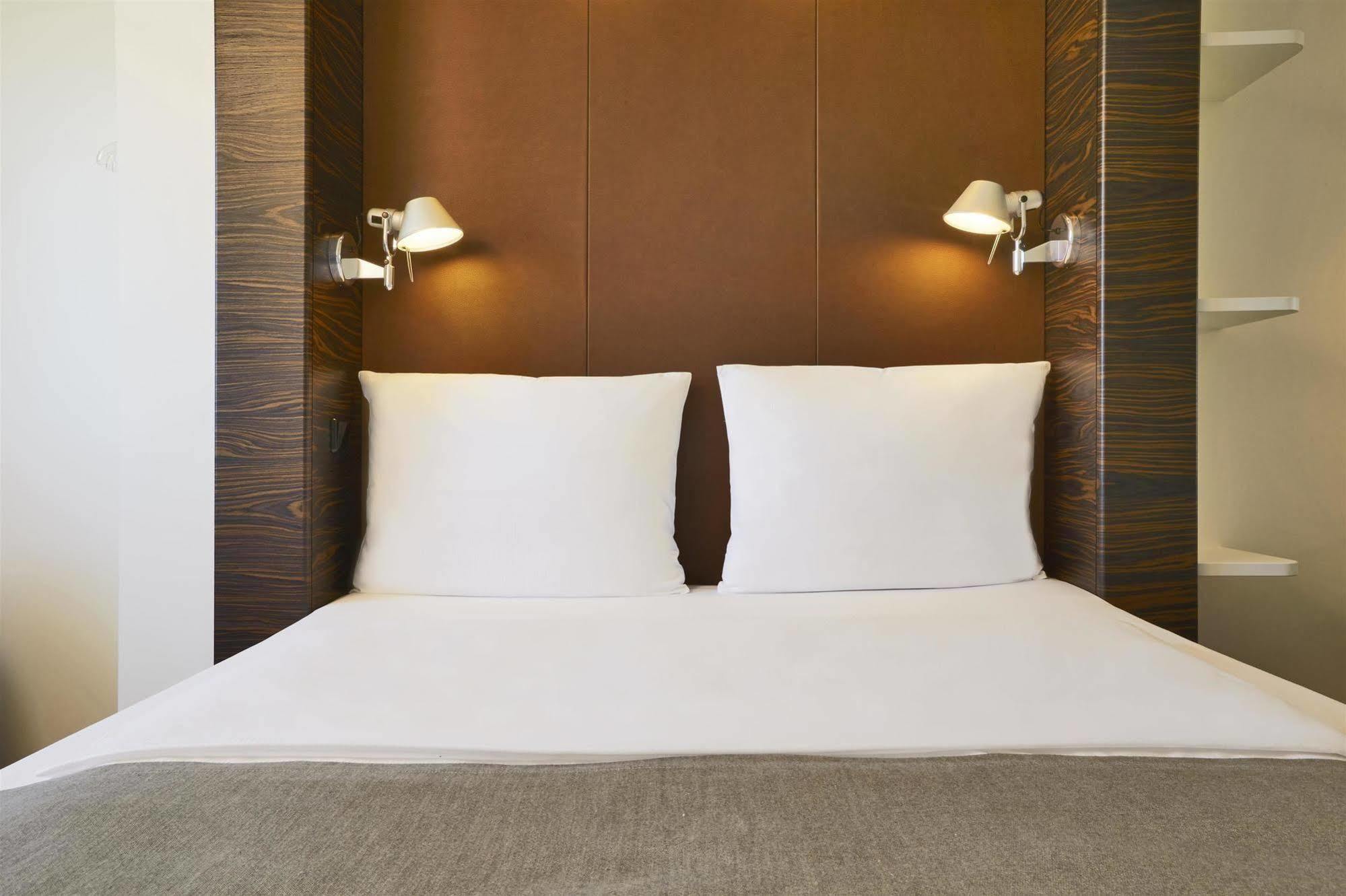 B&B Hotel Muenchen-プッツブルン エクステリア 写真